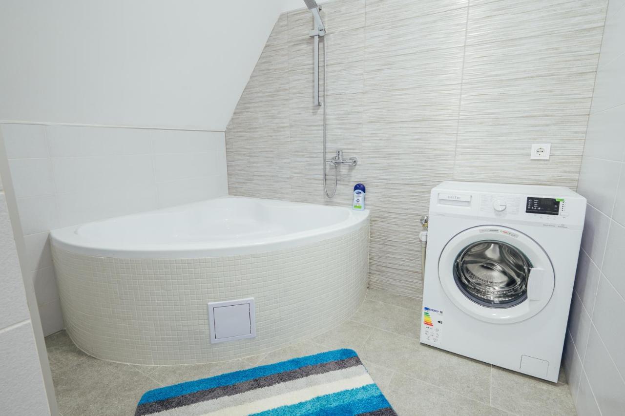 Appartement Skarabeus à Odorheiu Secuiesc Extérieur photo