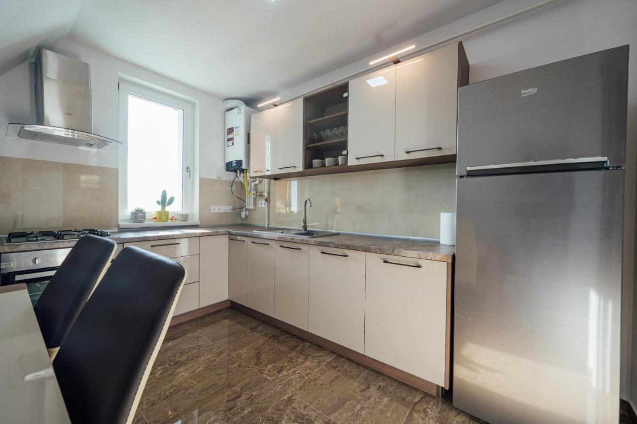 Appartement Skarabeus à Odorheiu Secuiesc Extérieur photo